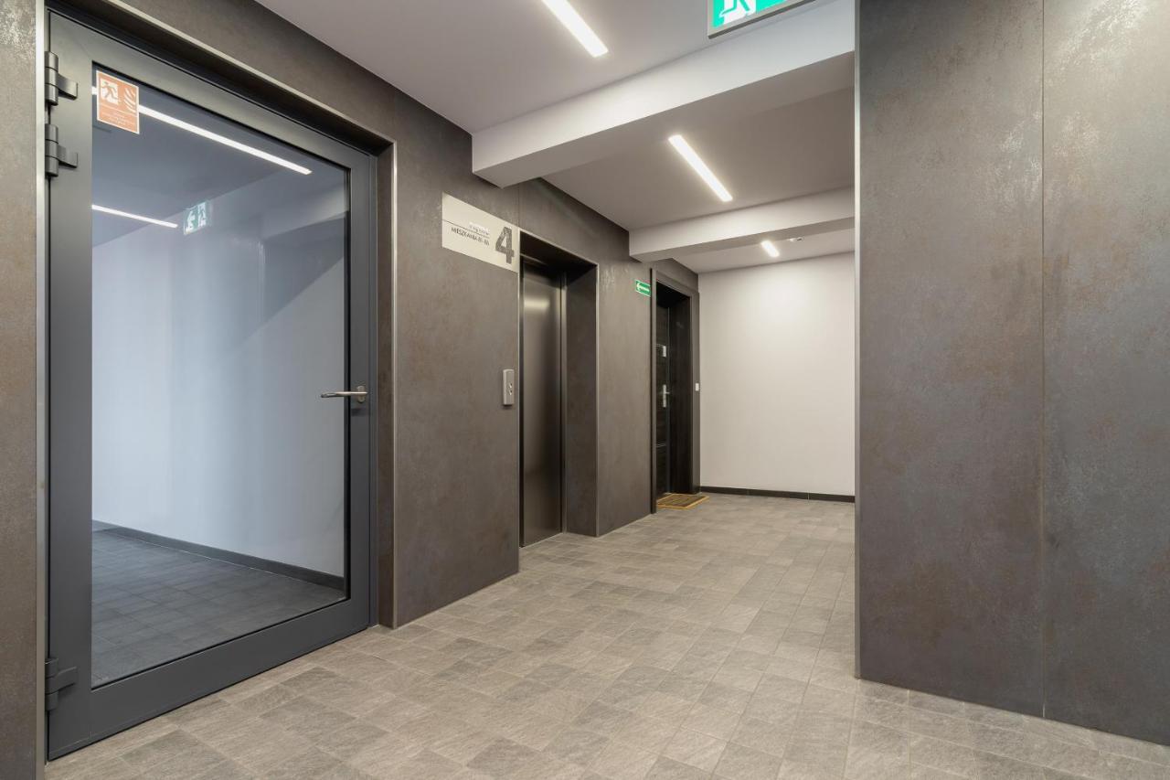 Apartments Cracow Wawrzynca By Noclegi Renters Krakow Exterior photo