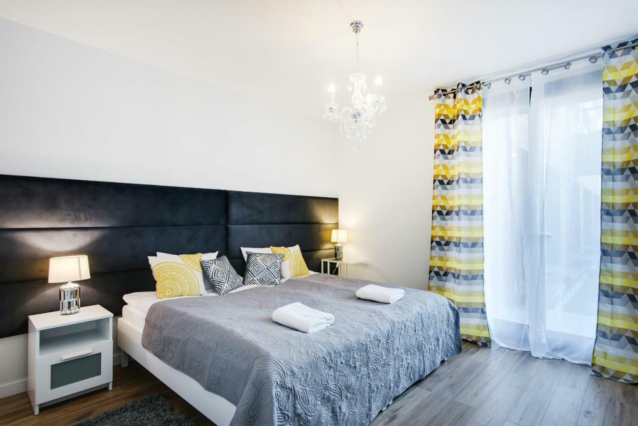 Apartments Cracow Wawrzynca By Noclegi Renters Krakow Exterior photo